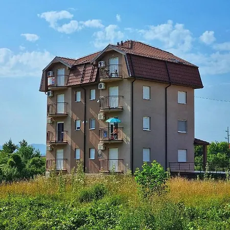 As Delux Апартаменты *