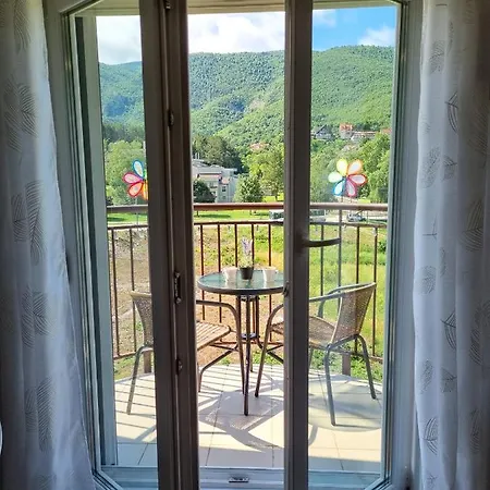 As Delux * Сокобаня