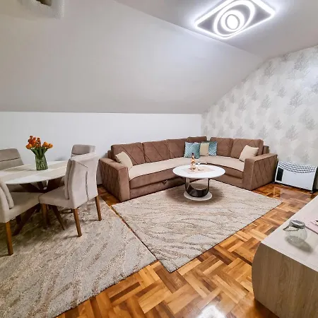 Apartment As Delux
