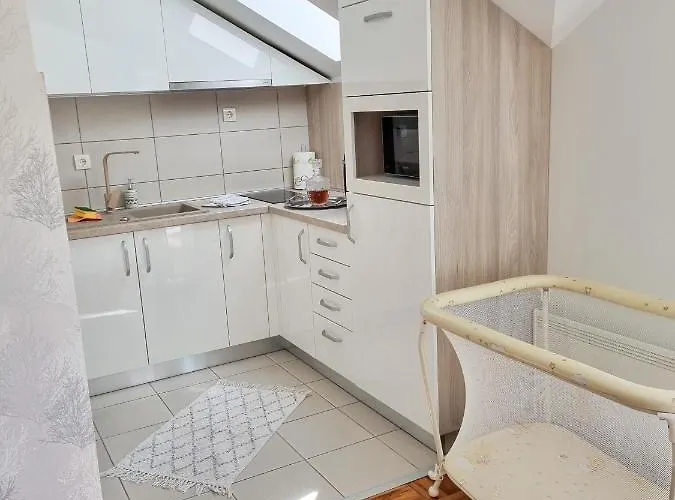 As Delux アパート ソコバニャ